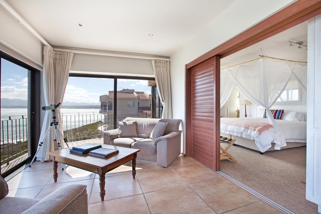 Whale Huys Luxury Oceanfront Eco Villa Gansbaai Kültér fotó