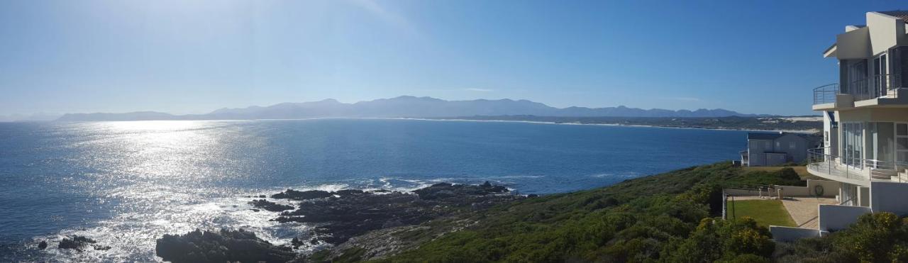 Whale Huys Luxury Oceanfront Eco Villa Gansbaai Kültér fotó